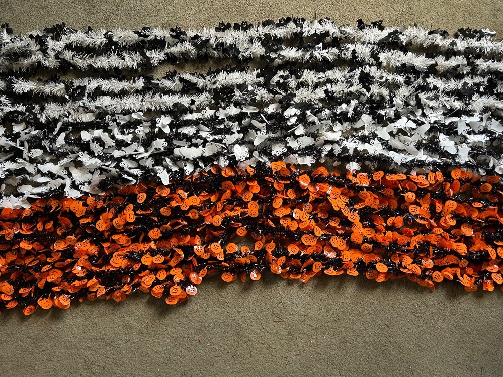 halloween tinsel strands in decent condition