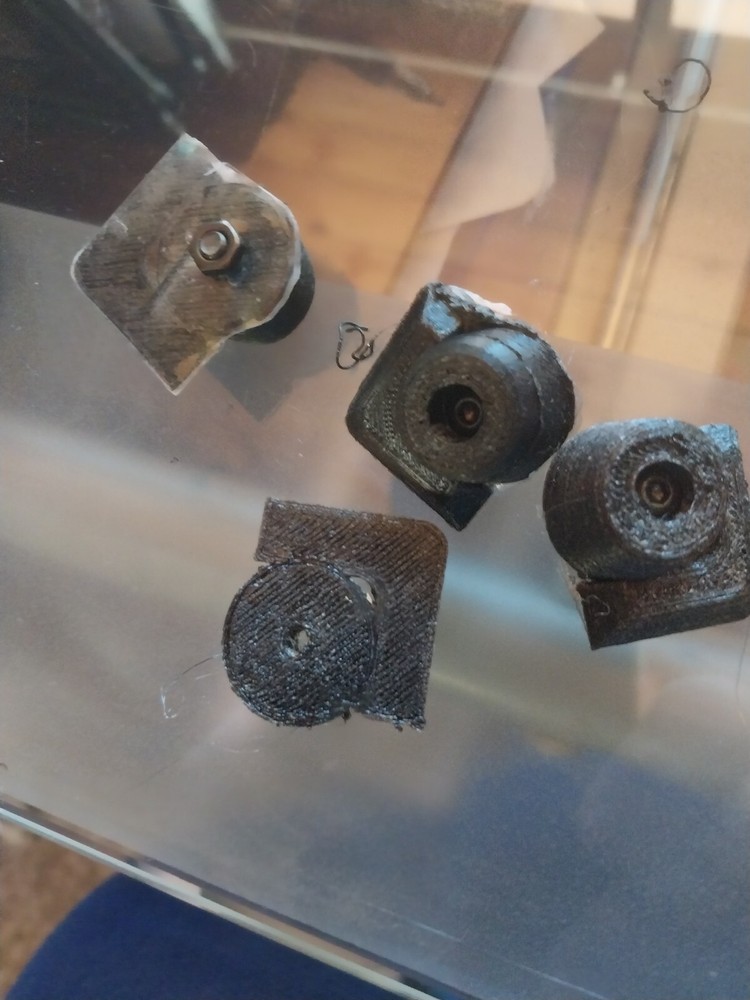 Collins Squar Base Radio Feet