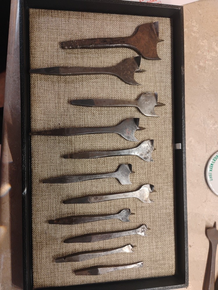 11 Piece Graduated Center Point Bat Wing Brace Bits