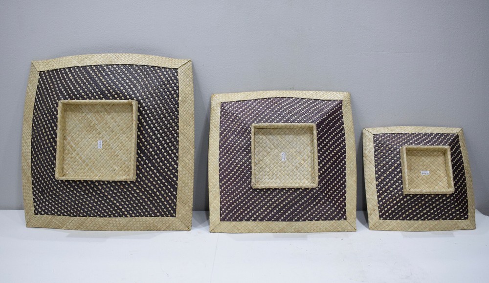 Baskets Indonesian Brown/White Stacking Trays