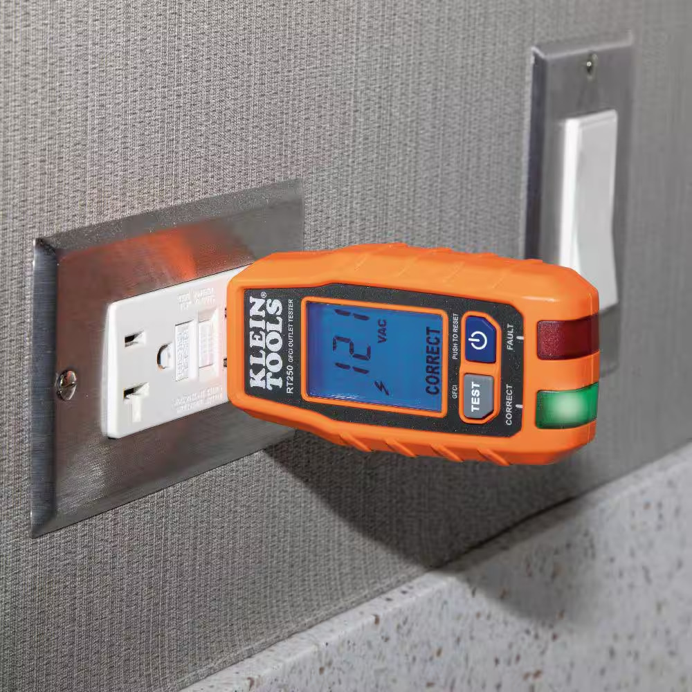 GFCI Electrical Outlet Tester with LCD Display