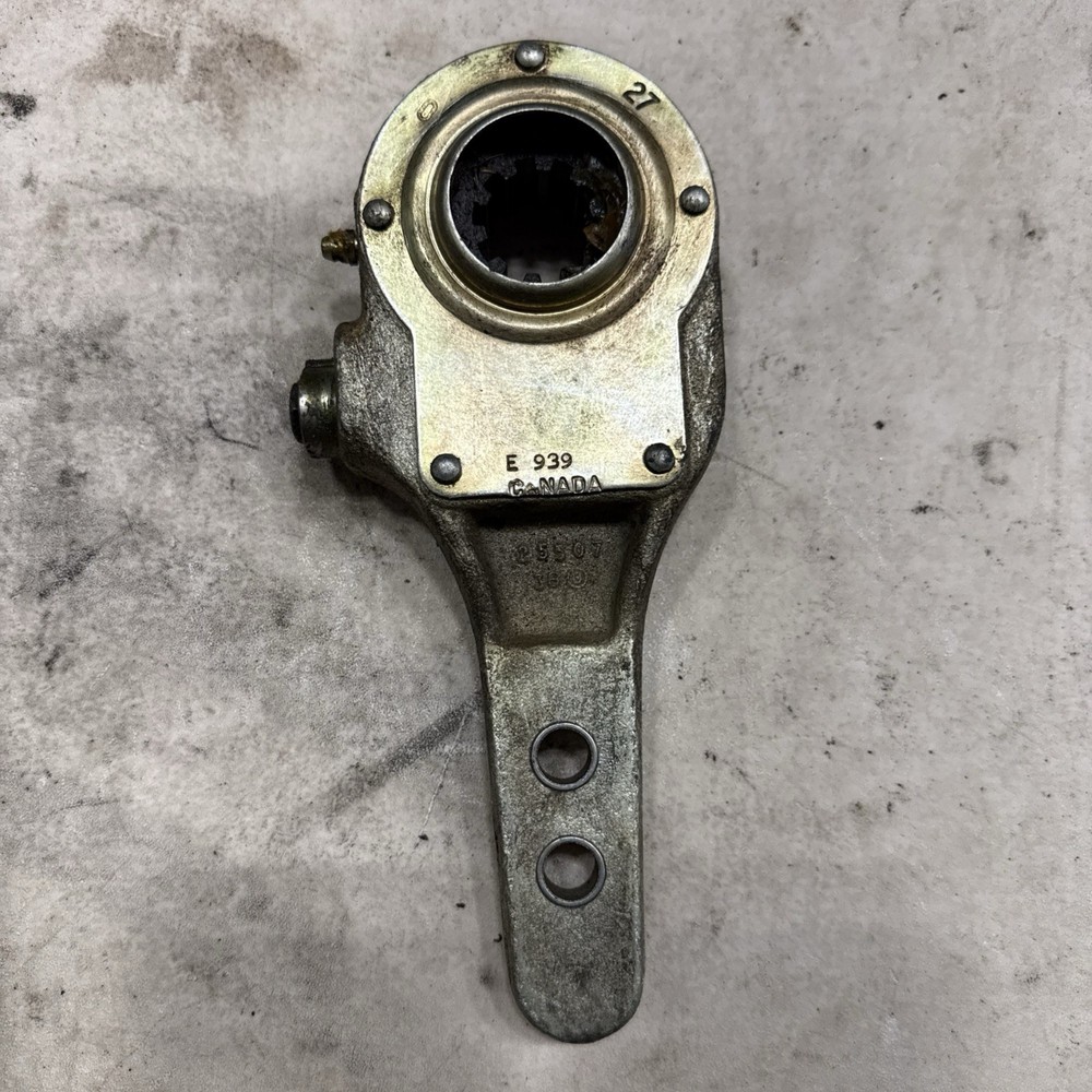 EUCLID SLACK ADJUSTER P/N: E 939