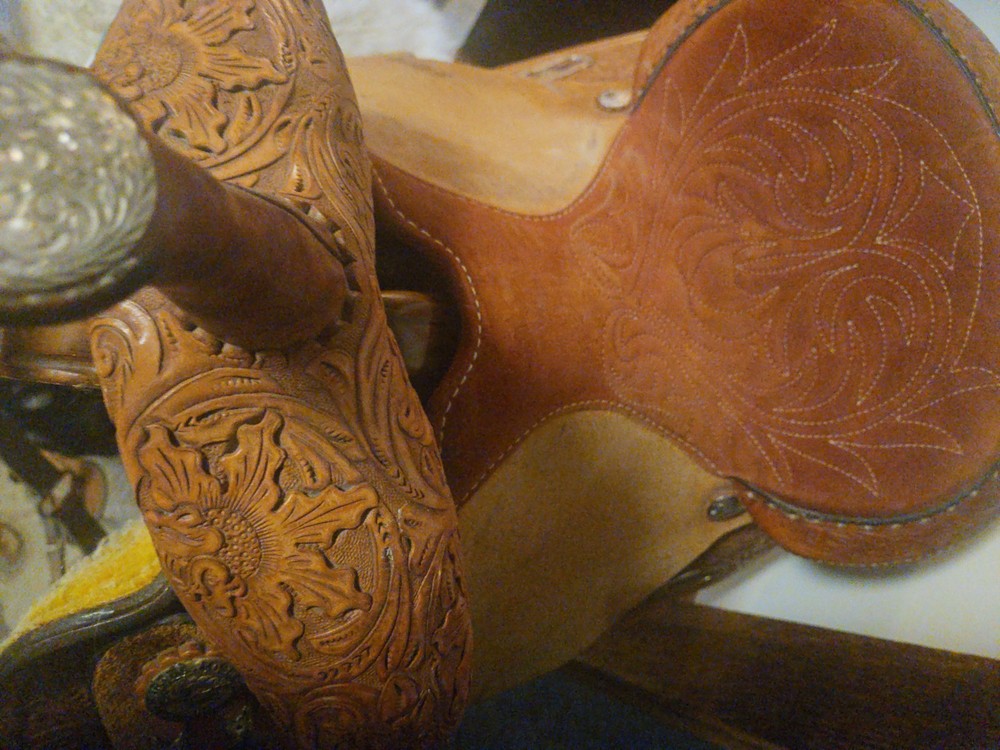 A Beautiful MARTHA JOSEY BARREL SADDLE