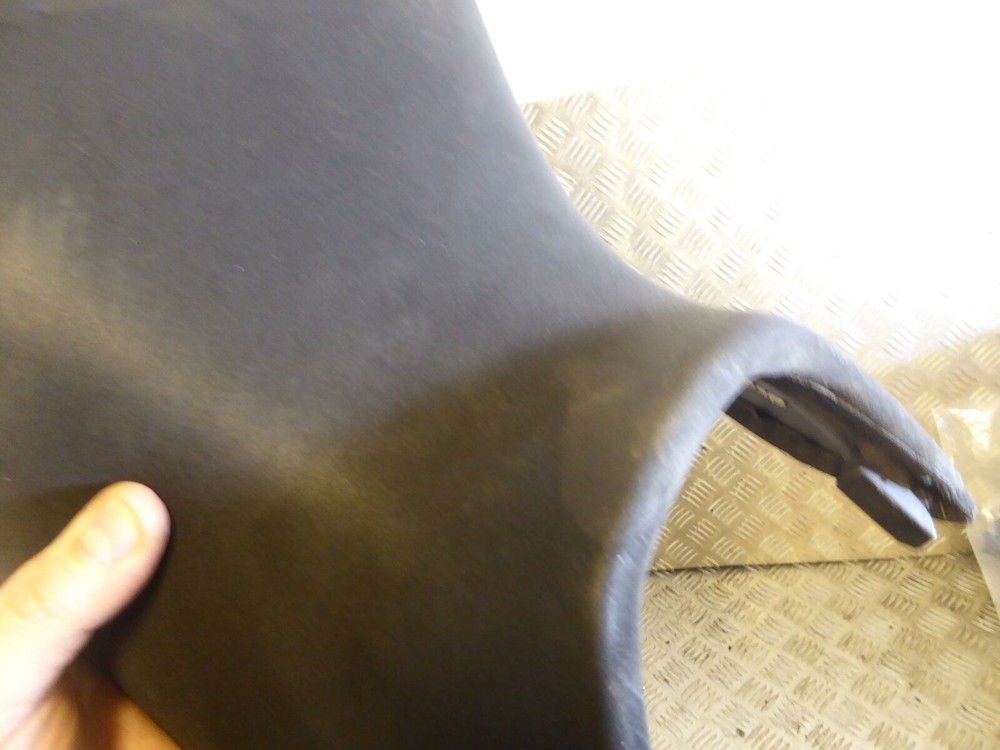 YAMAHA YZFR125 FRONT RIDERS SEAT SADDLE