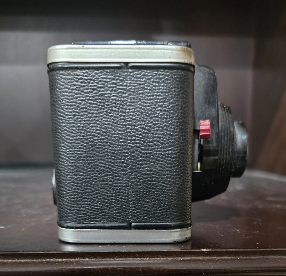 ANSCO READY FLASH CAMERA USES 620 FILM UNTESTED