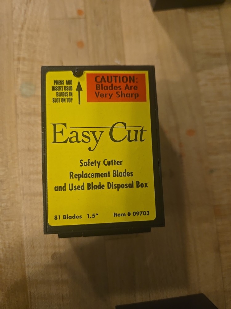 Easy Cut Safety Box Cutter Replacement Blades