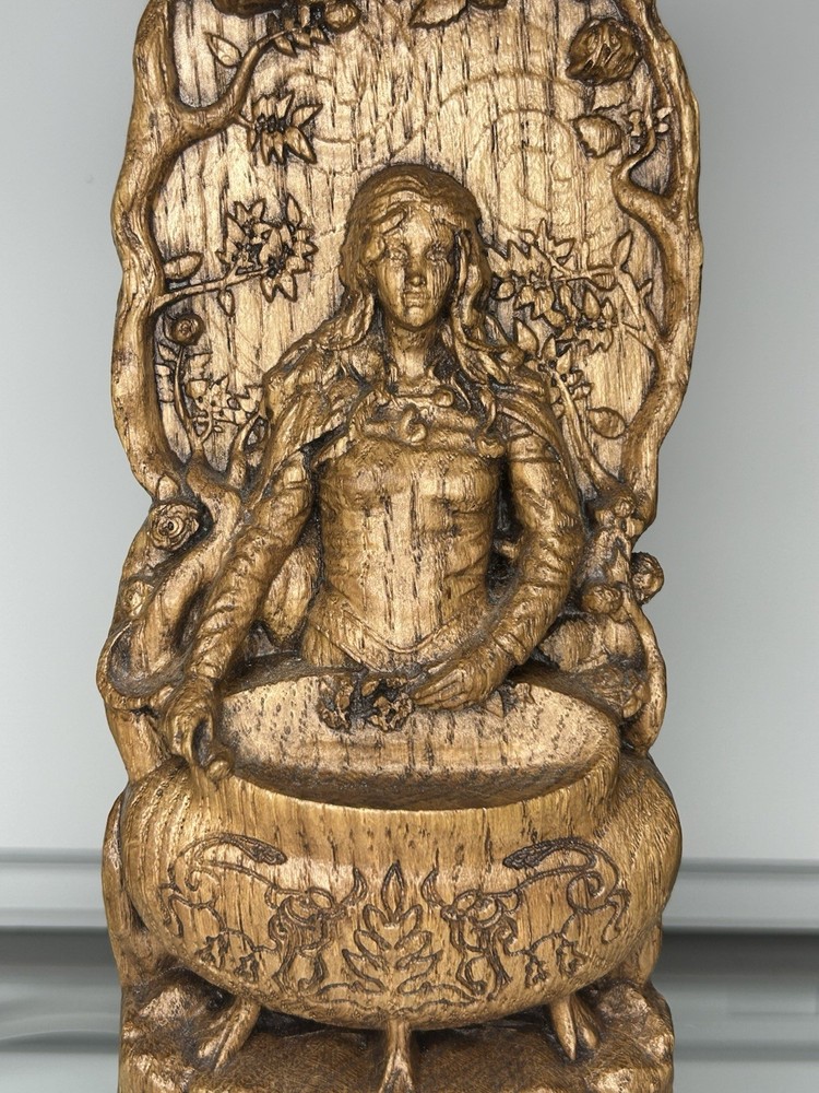 Ceridwen Celtic Goddess Statue