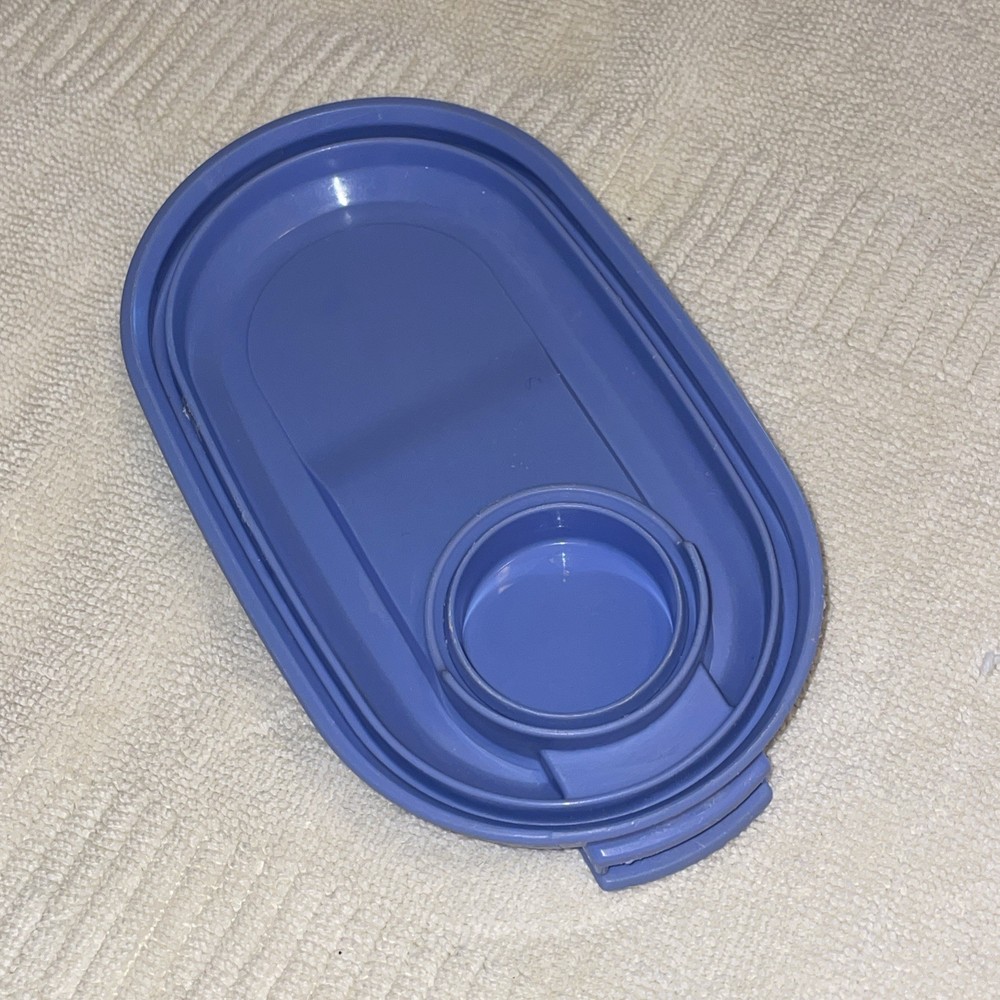Tupperware Slimline Pitcher 2010B-2011B Replacement Seal Lid Blue.