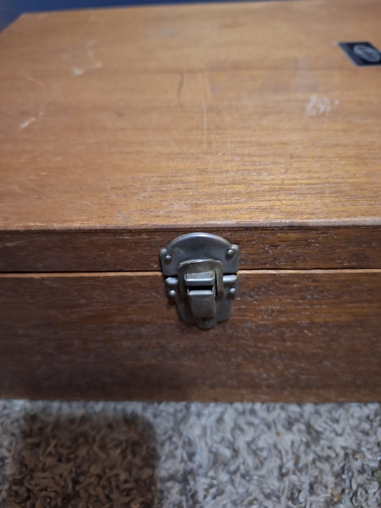 Vintage Tasco 900X Zoom Microscope.