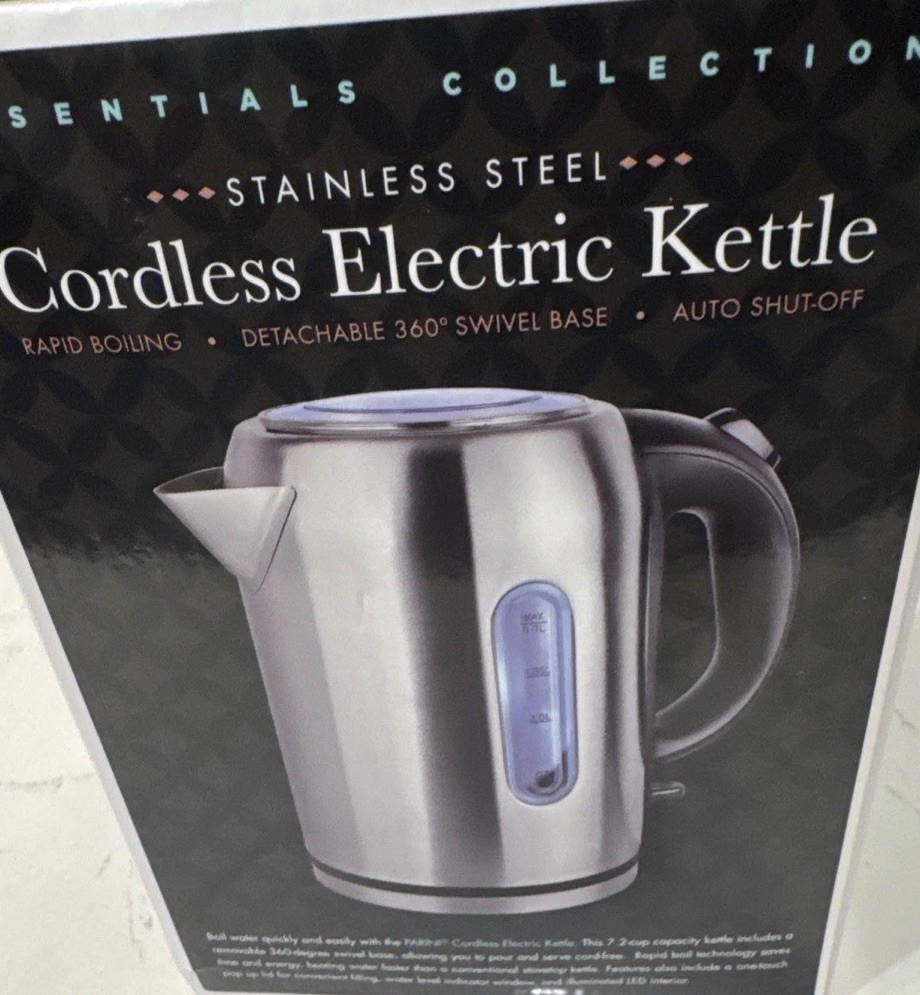 Parini Silver 1.7L Electric Kettle with Automatic Shutoff