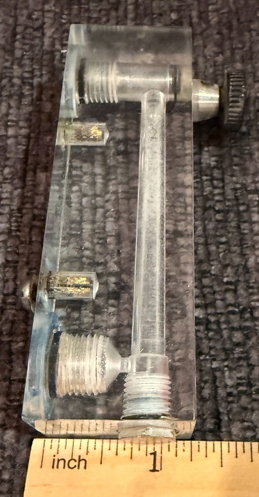 2 Dwyer Series Visi-Float Acrylic Flow Meter 0 - 10