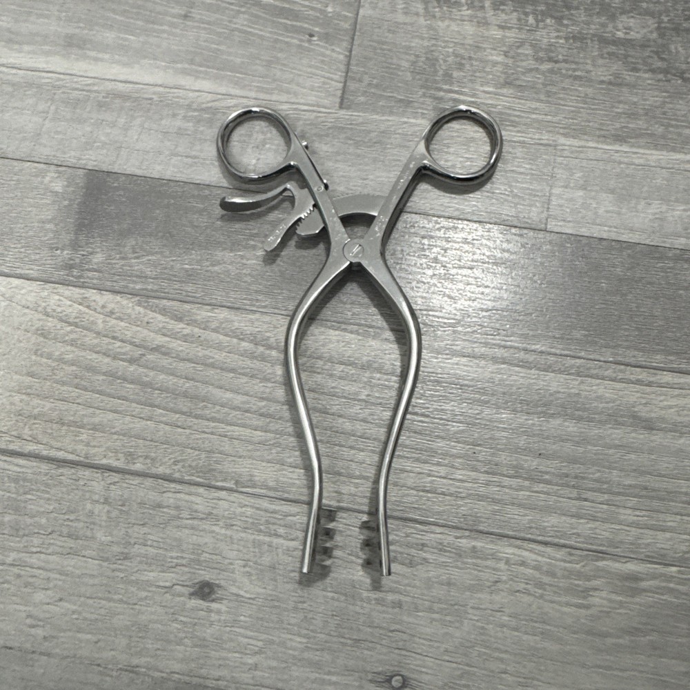 Sklar 3.6.08 Weitlaner Retractor, Sharp,