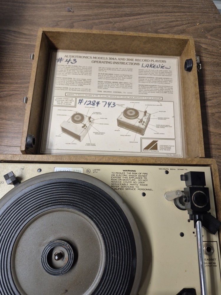 Vintage Audiotronics Model 304A Record Player, 4-Speed Turntable Read