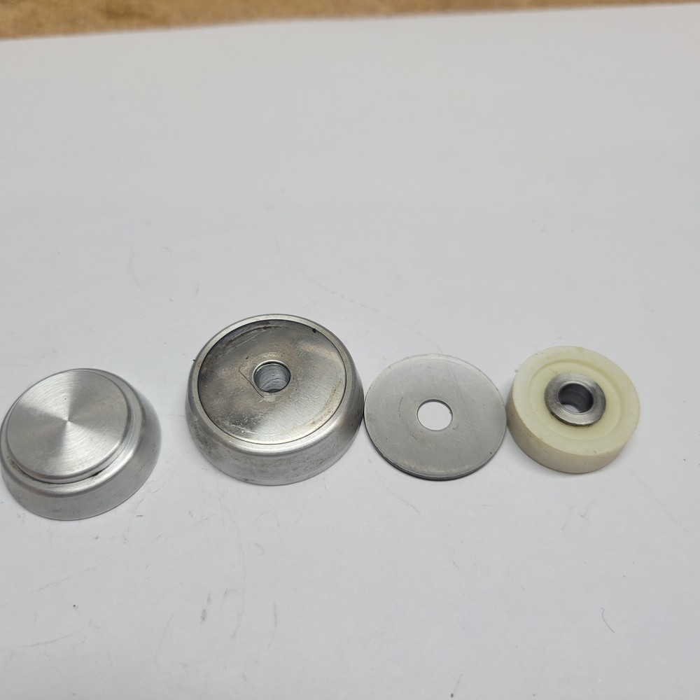 AKAI 4000DS MKll left tape guide