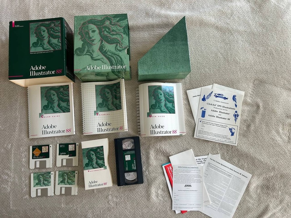 Adobe Illustrator 88. Vintage Apple Macintosh software 1987-1987 years