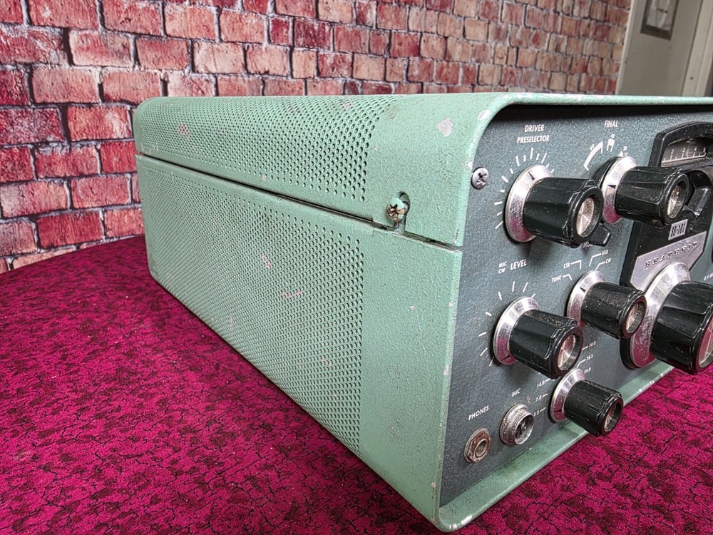 💥Powers On💥Heathkit SB-101 Vintage Ham Radio Transceiver