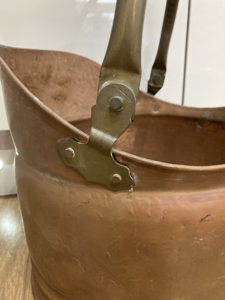 Antique Copper Coal / Log Bucket For Fireplace. Untouched. Original Condition.