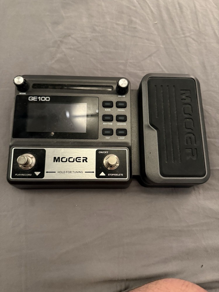 Mooer GE100 Guitar Processor Pedal