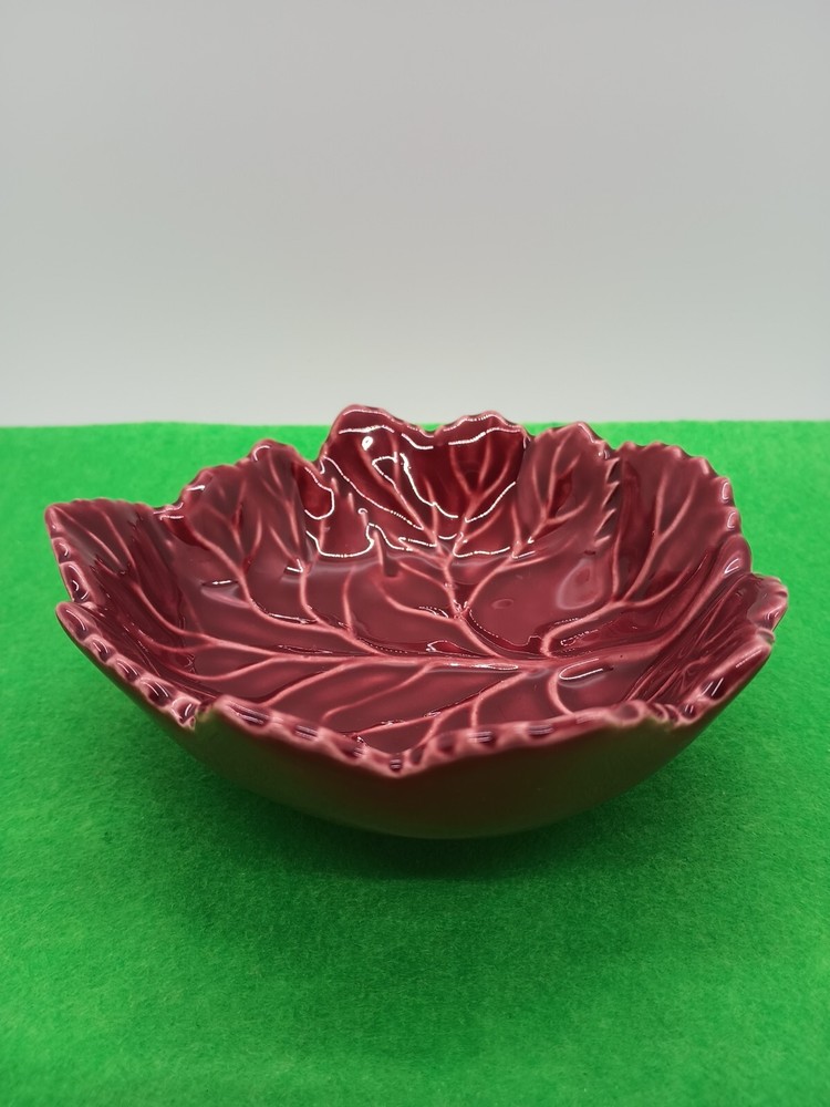 Maroon Leaf Dish Portugal 5 in Tall