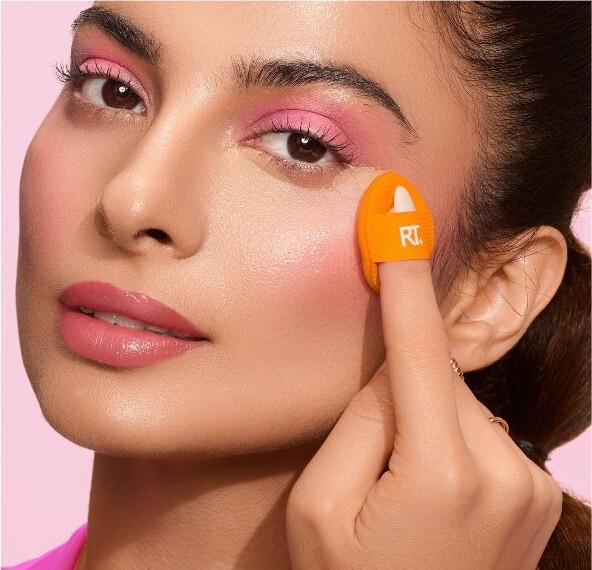 3 Real Techniques RT Mini Miracle Concealer Puff Trio 3 In Pack.