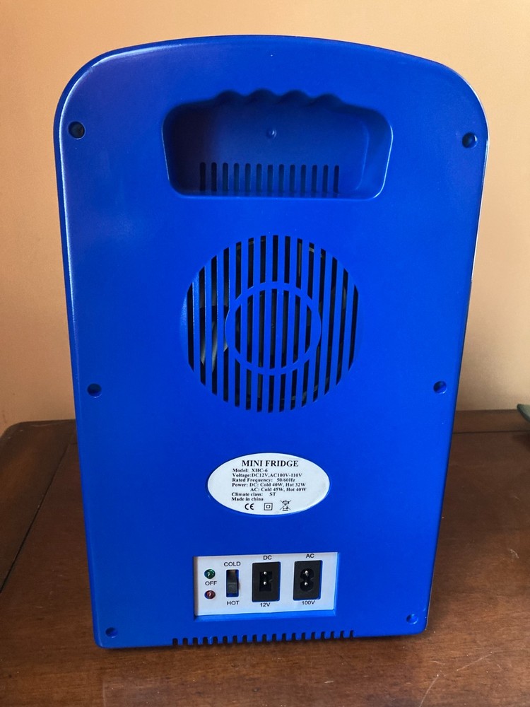 Whitefox Keystone Light Cold & Hot Mini Fridge Blue