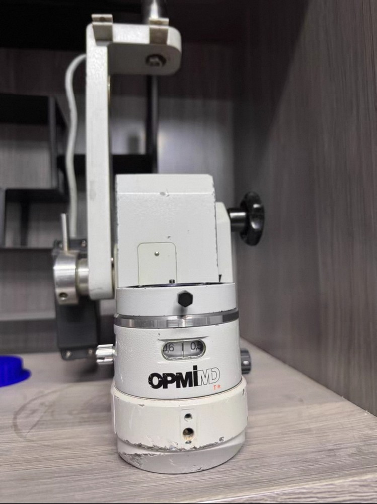 Zeiss OPMI MD