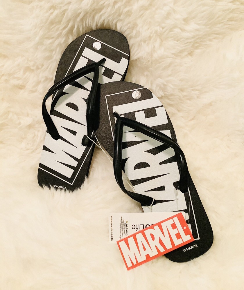 MINISO Marvel- Women’s Flip Flops, Size 7