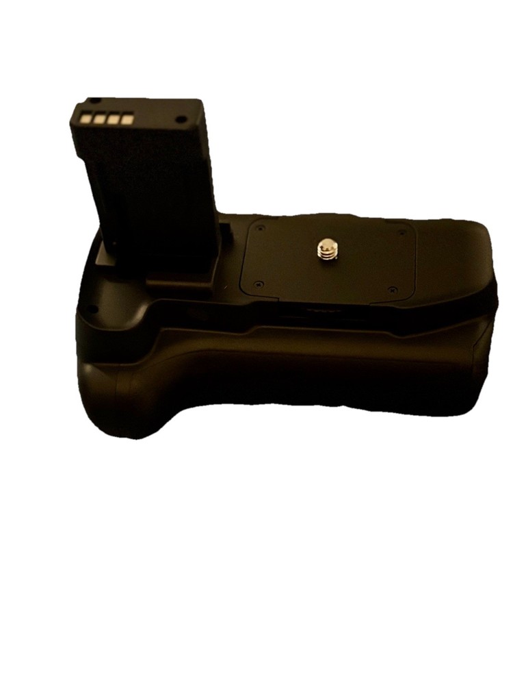 Canon BG E10 Battery Grip In Box
