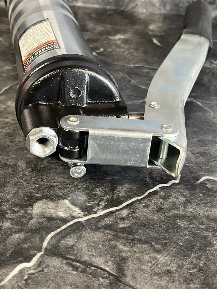 Holt Industries Grease Gun