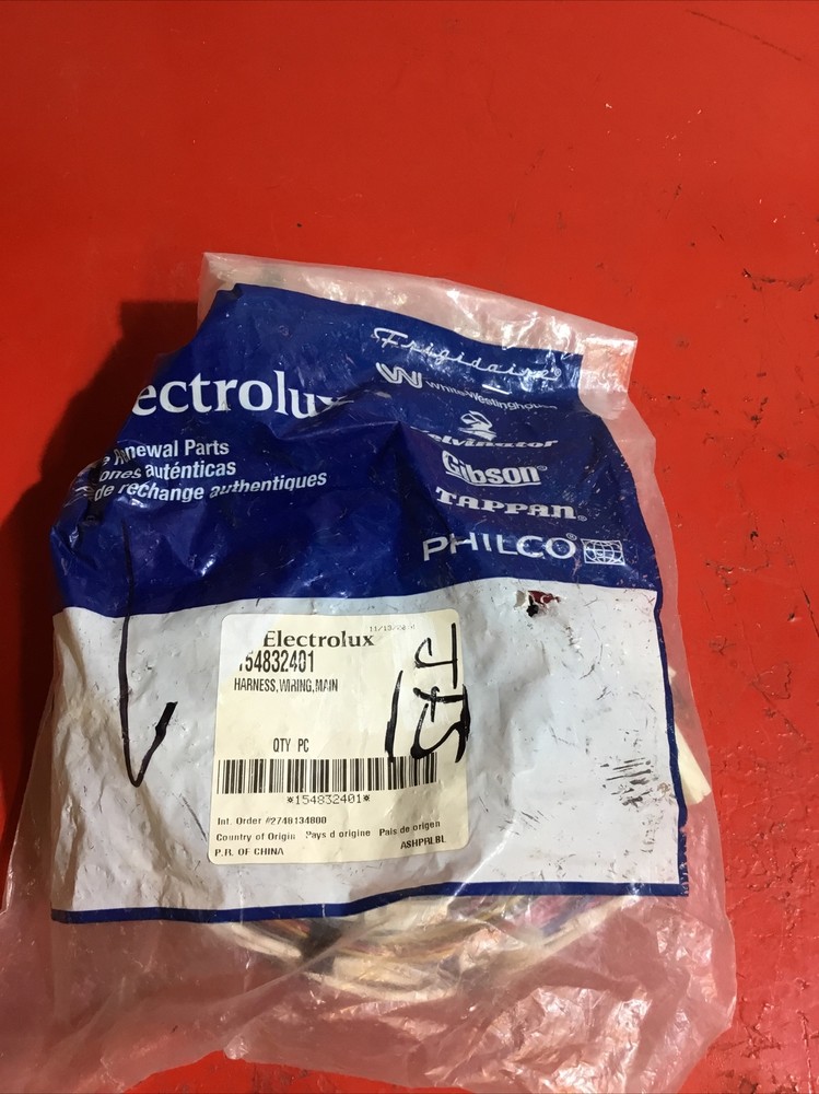 ELECTROLUX HARNESS WRING MAIN  NEW PART# 154832401
