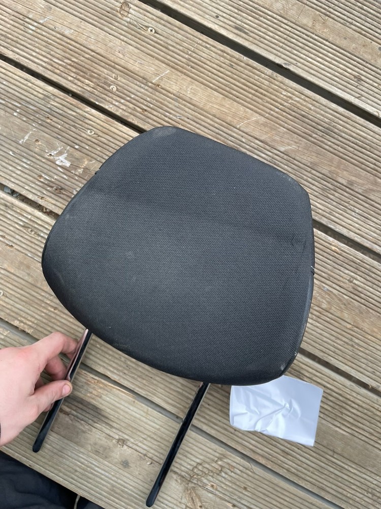 Renault Kadjar 2020 - Near Side Front Head Rest