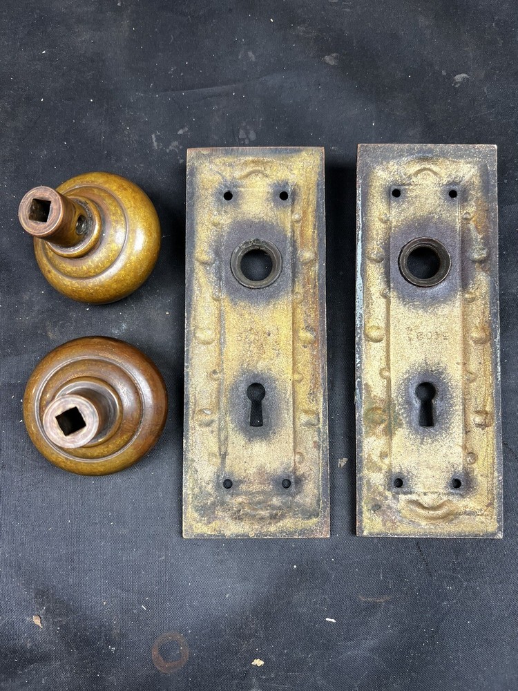 Corbin 1900 Parthenon Passage Set Knobs, Plates, Mortise H-42200