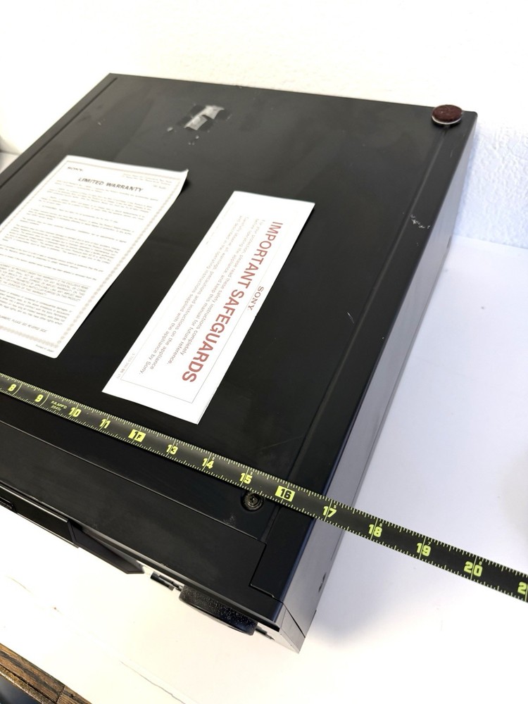 VINTAGE Sony CDP-CX70ES CD Player Mega Storage 200 CD Changer AS IS (Error Code)