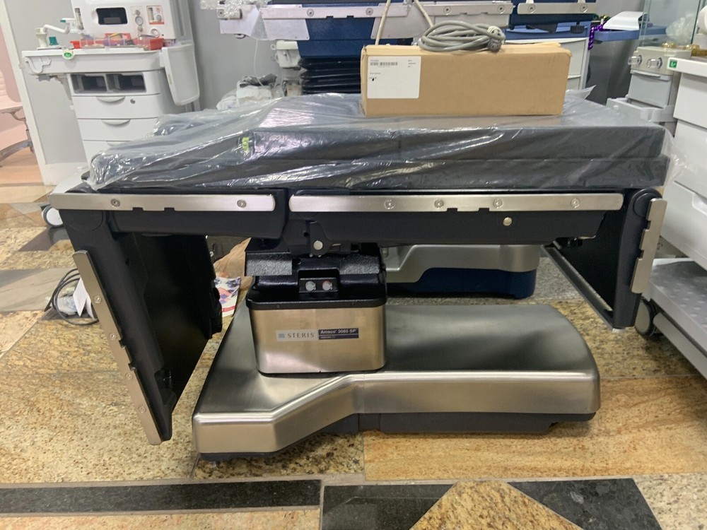 Steris 3085 SP Operating Table