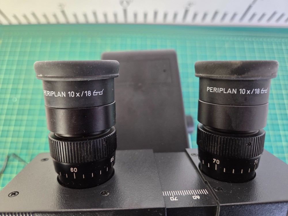 Leitz Laborlux D Microscope