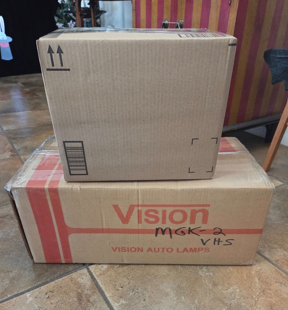 2 Huge Boxes of Instructional VHS Magic Mentalism Tricks