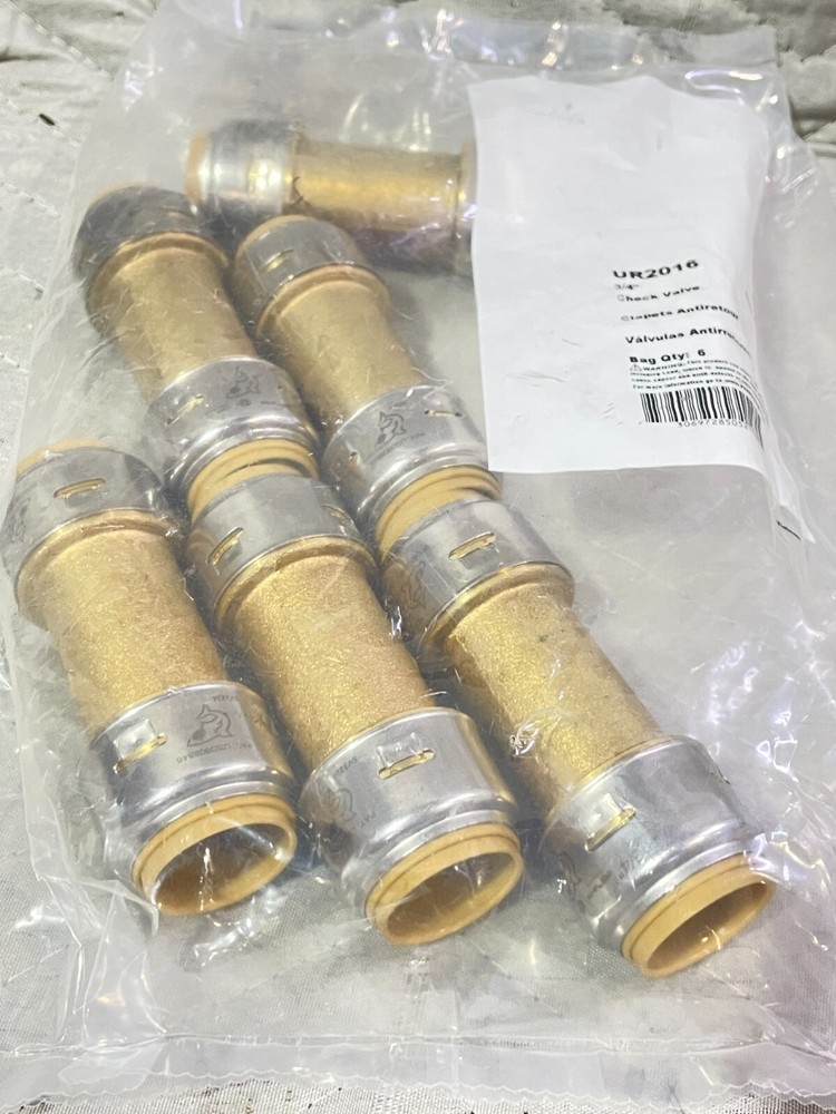 Bag Qty. 6 Sharkbite Max Ur2016 Check Valve 3/4"
