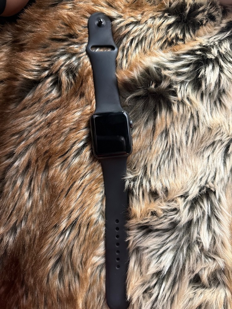 apple watch series three