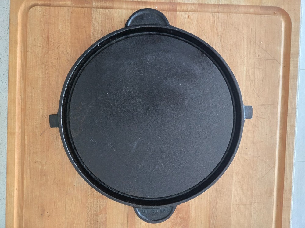Masterbuilt 14" Round Cast Iron Griddle Skillet Pizza Plate Comal Camping