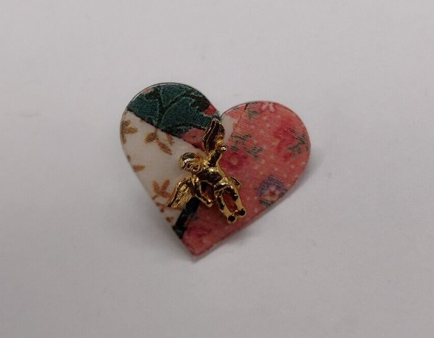 Small Angel Heart Lapel Pin