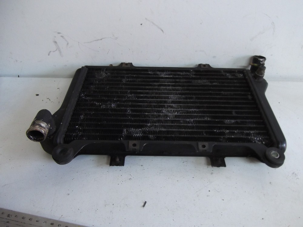 KAWASAKI GPX750 RADIATOR