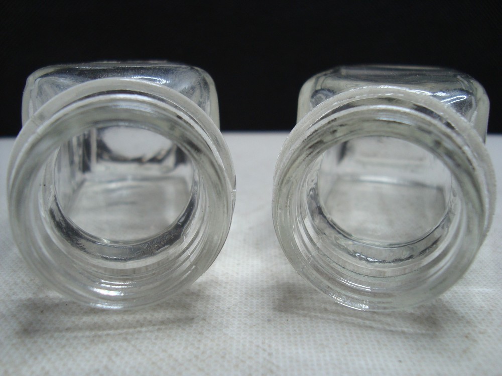 Two Glass Salt and Pepper Shaker Set.