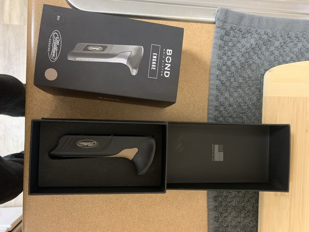 Mathews Bond Grip System Engage (Earth/Tan)