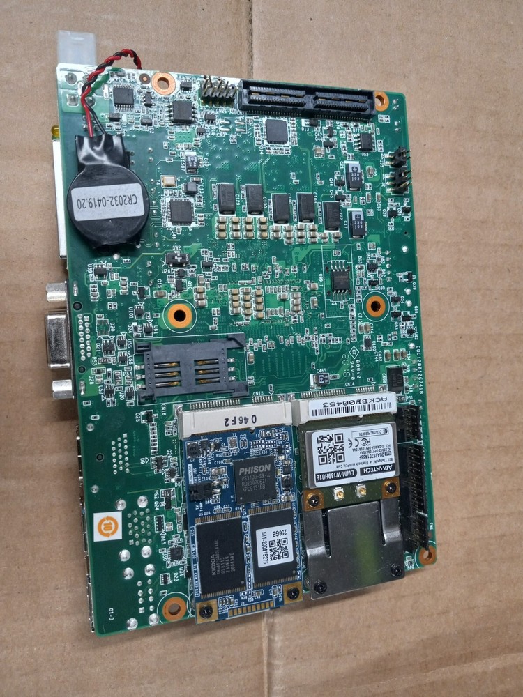 Advantech MIO-5272 embedded Motherboard / CPU NEW Pull 256GB i3-6100U
