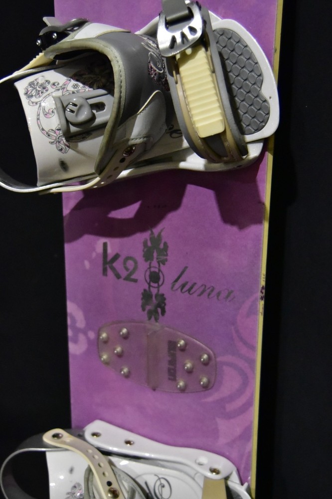 K2 LUNA SNOWBOARD SIZE 146 CM WITH SPICE MEDIUM BINDINGS