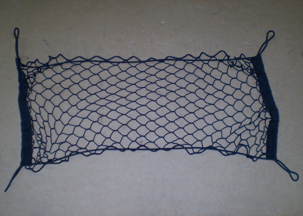 05-11 Cadillac STS trunk cargo net