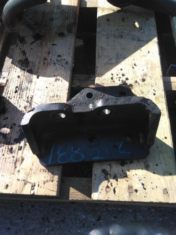 Replaces 2017 CUMMINS ISLG REAR ENGINE MOUNT ,  FL