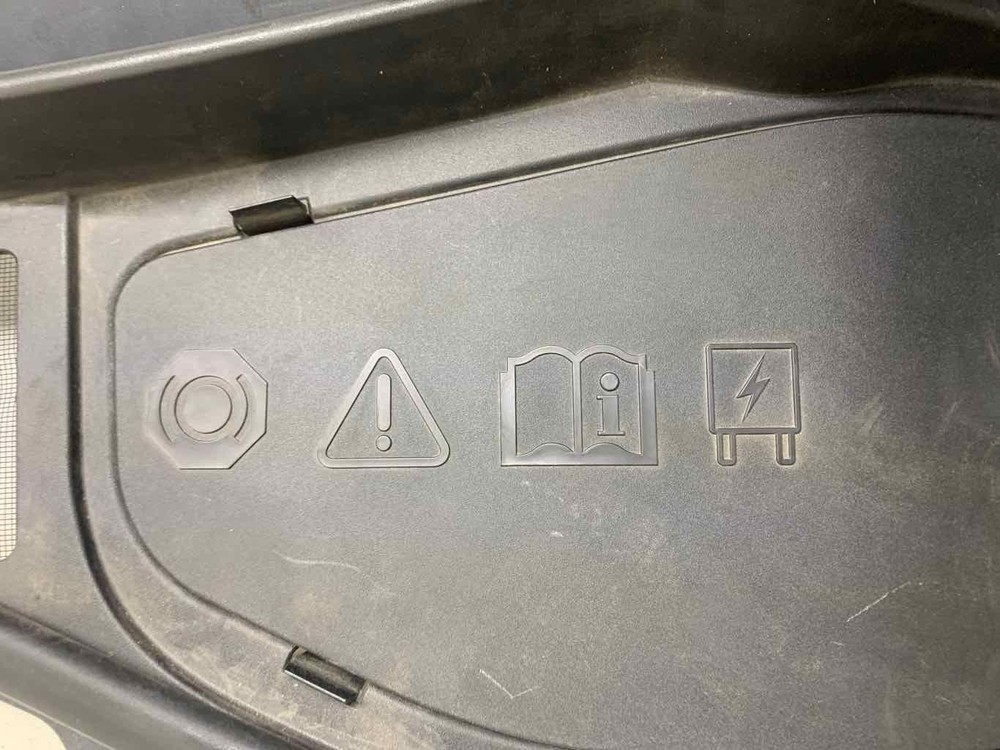 Drivers Left Lh Cowl Vent Panel Ford Explorer 2020 OEM