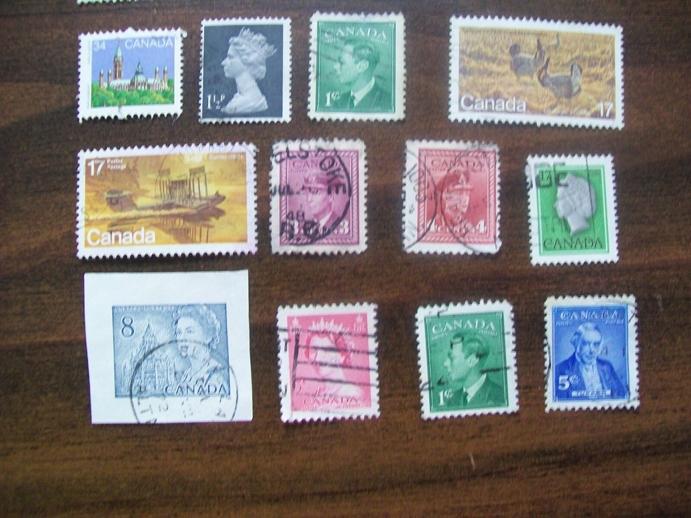 Canada Postage Stamps - Canada - Vintage - 20 Various Stamps (169)