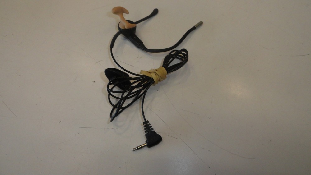 BB1: Phonak Lightweight Over Ear Wired Microphone Mic